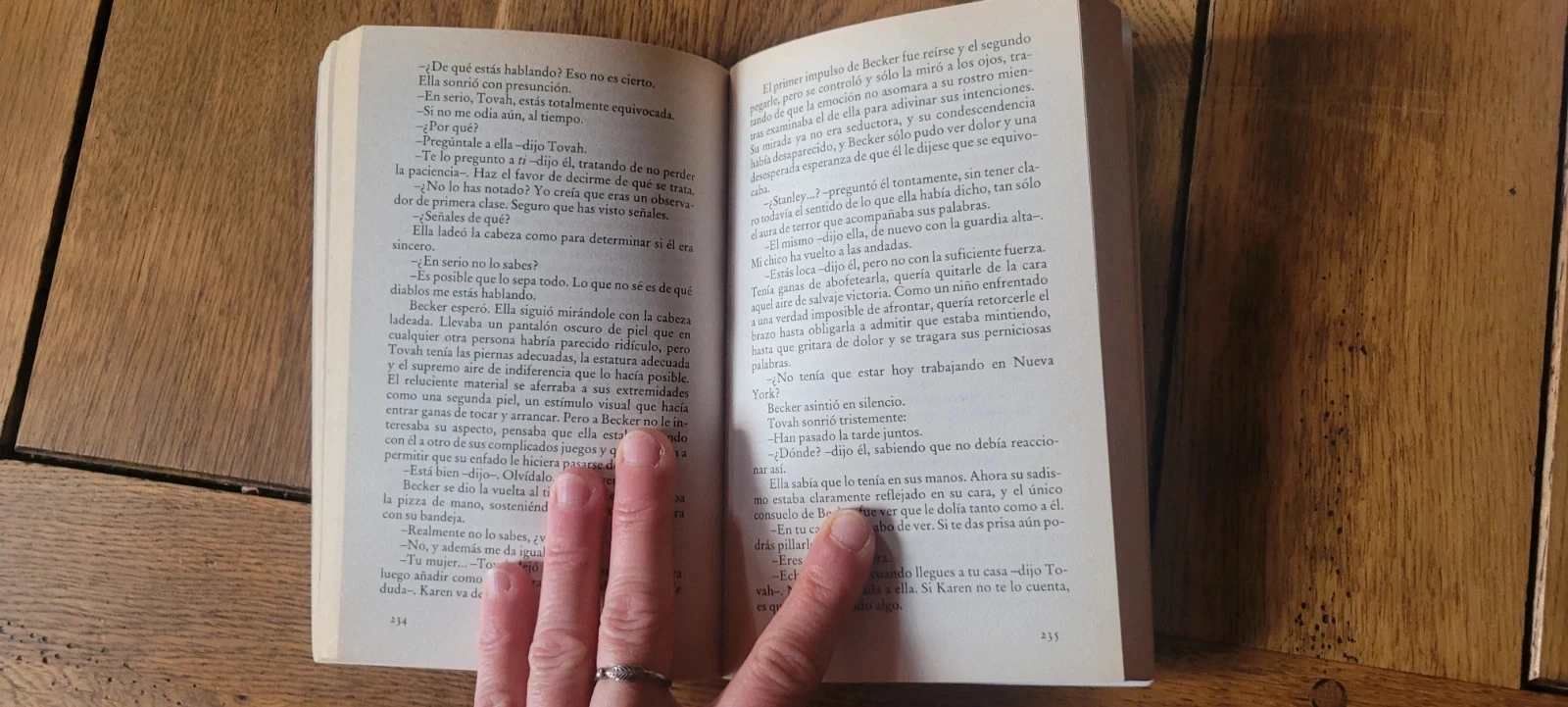 O fascínio do mal livro em espanhol – photo 2